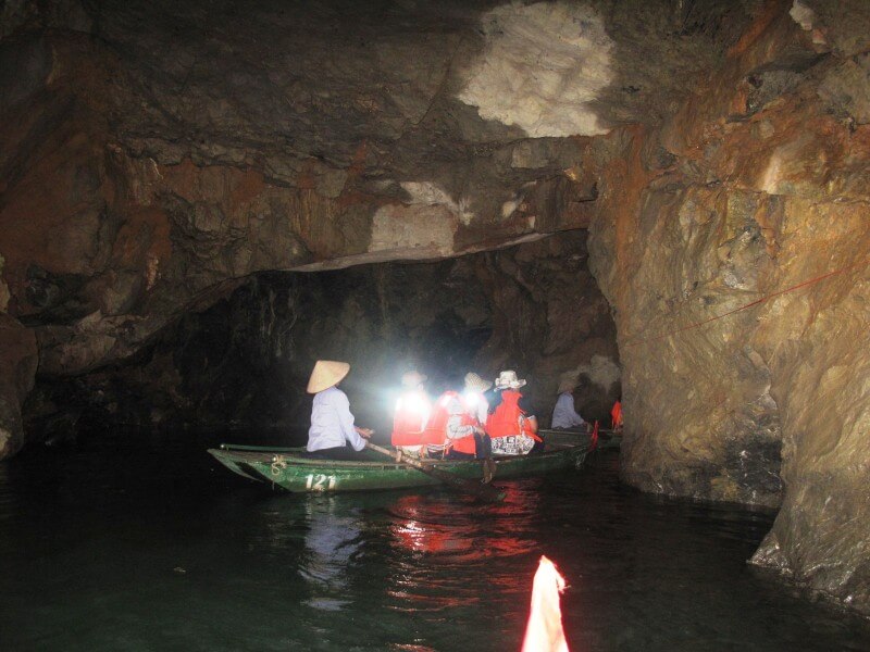 Wonderful Combination of Hanoi, Halong and Ninh Binh 6D